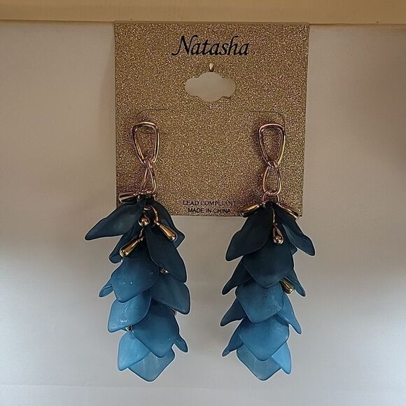 BRAND NEW NATASHA STATEMENT COLORED PETAL DROP EARRINGS - Picture 4 of 13